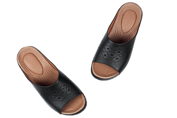 SANDALE MEDICAL EN CUIR REF 110