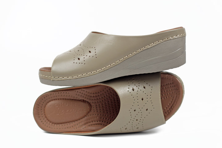 SANDALE MEDICAL EN CUIR REF 110