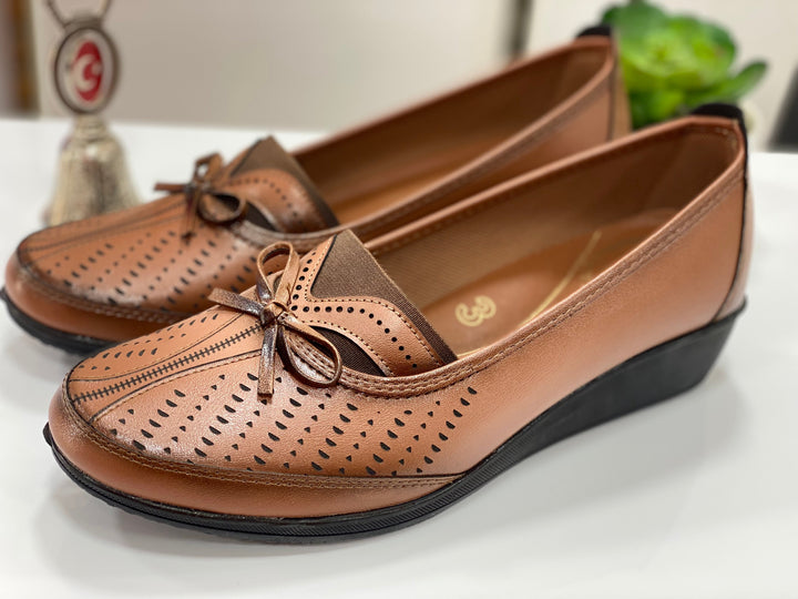 أحذية تركية خفيفة الوزن – راحة وأناقة في كل خطوة!